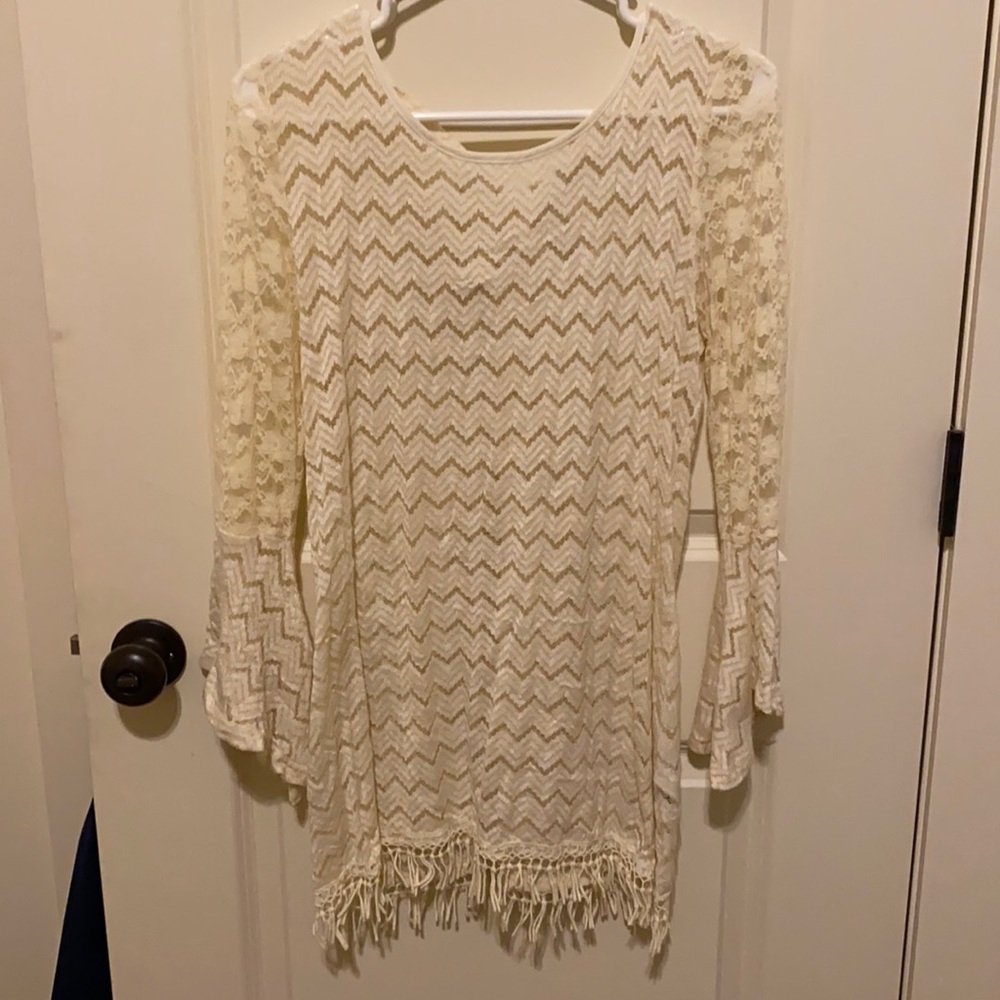 AREVE lace dress size small NWOT